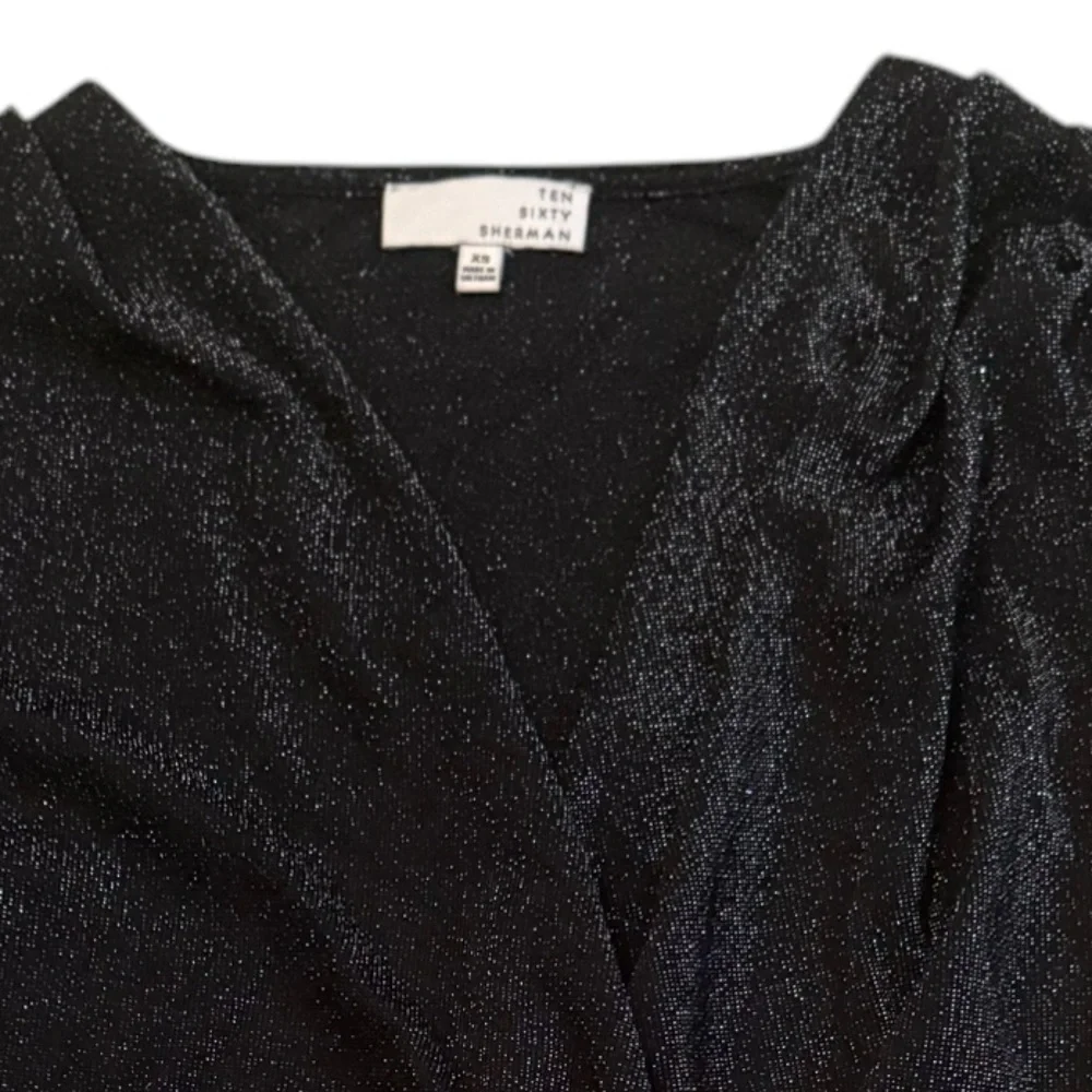 Ten Sixty Sherman size XS black metallic plunge longsleeve bodysuit - Picture 4 of 4